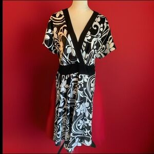 NWT Dressbarn Dress Black & White Summer/Fall Size 16W